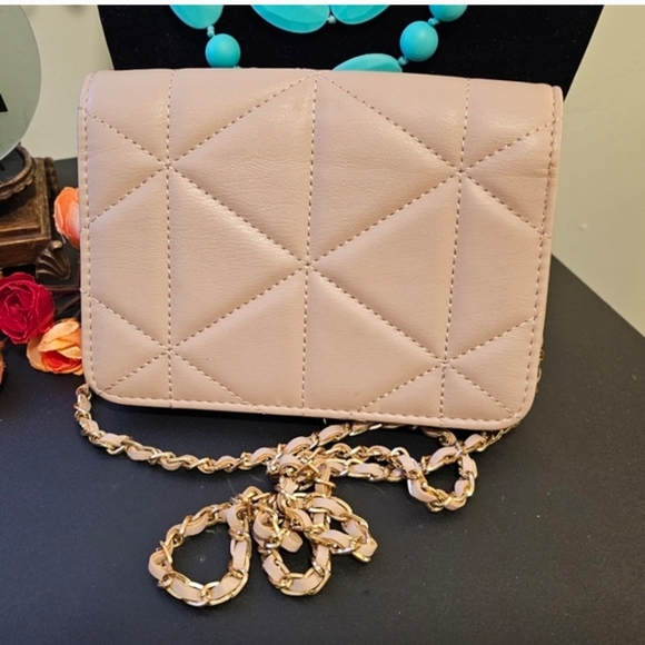 Bebe Wallet Purse "Blush" - Picture 2 of 5